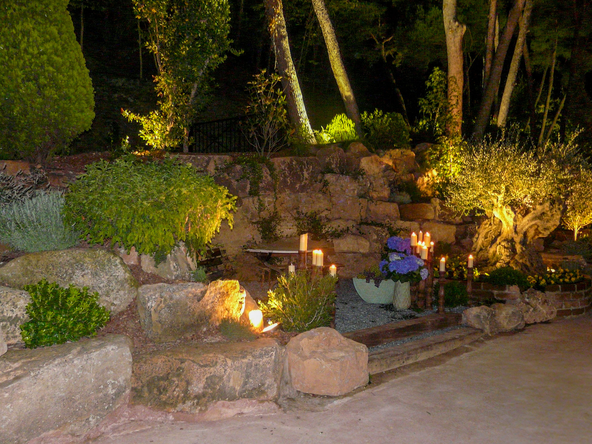 paisatgisme-paisajismo-jardineria-barcelona-igualada-vilafranca-penedes-capellades-catalunya-cal-tino-garden-jardi-caves-torello