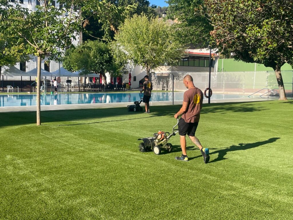 fb5b50c1-cf93-49db-a30f-2051a65b1229